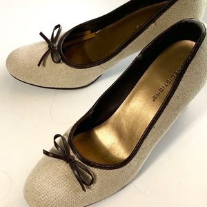 Women’s tweed heels
